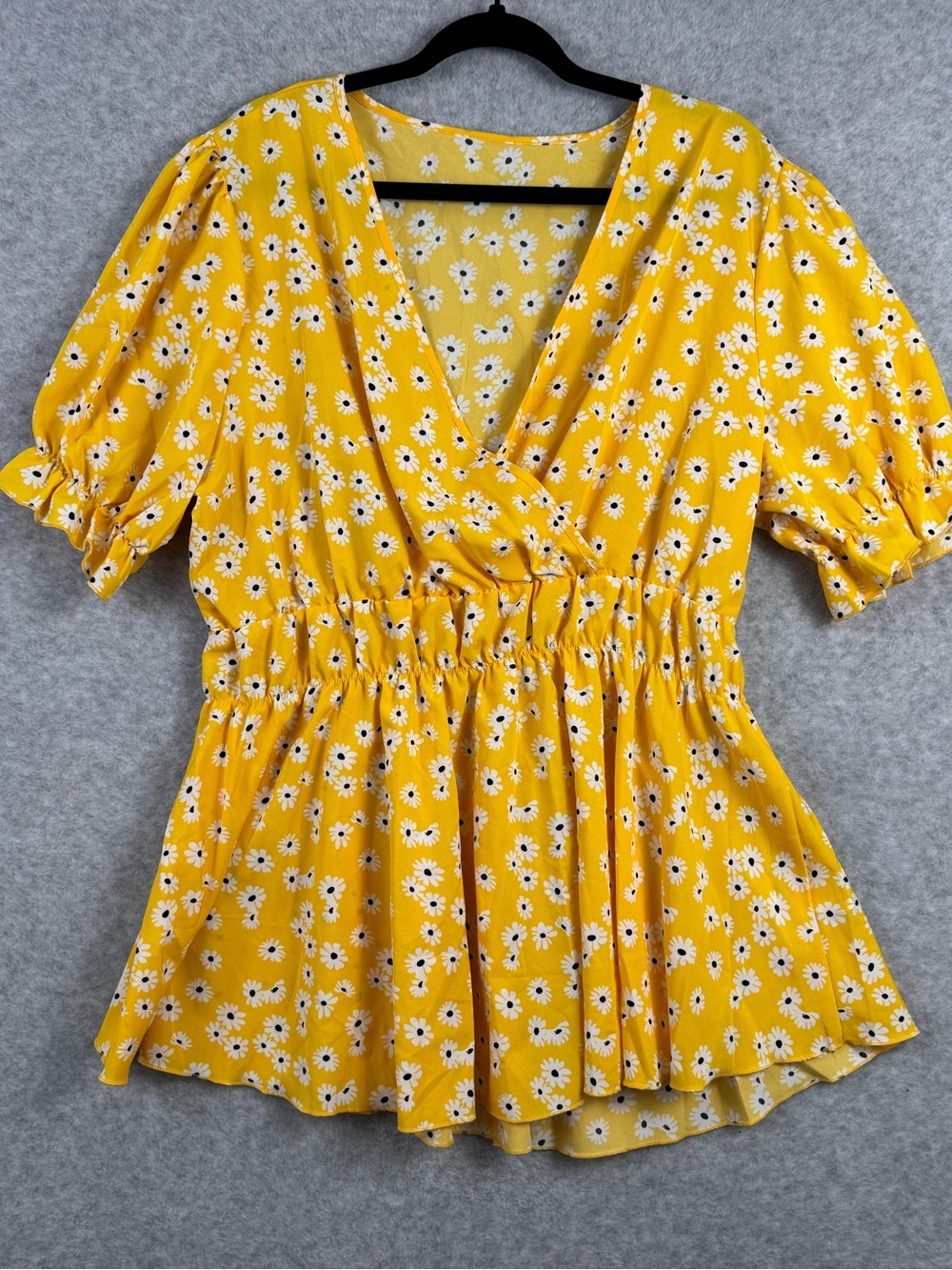 SHEIN Curve Yellow Daisy Floral Peplum Blouse Women’s 2XL Puff Sleeve